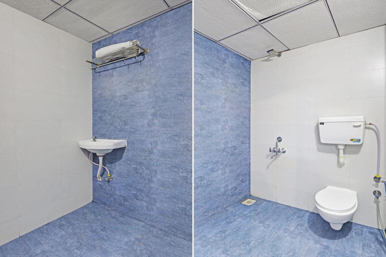 Hotel Solitaire, Best Luxurious Hotel Ac Rooms In Surat Esterno foto